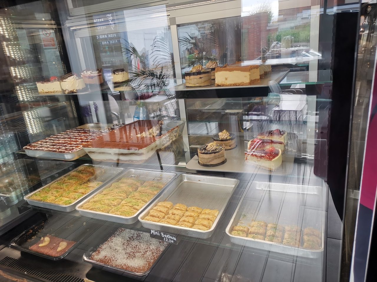 SWEET CORNER