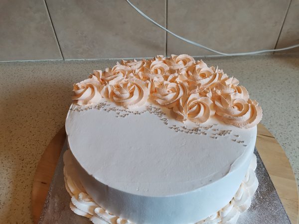 SWEET HUNGARIAN KISS LTD