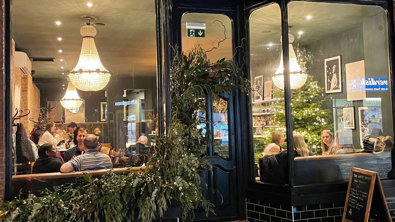 Swirl Winebar