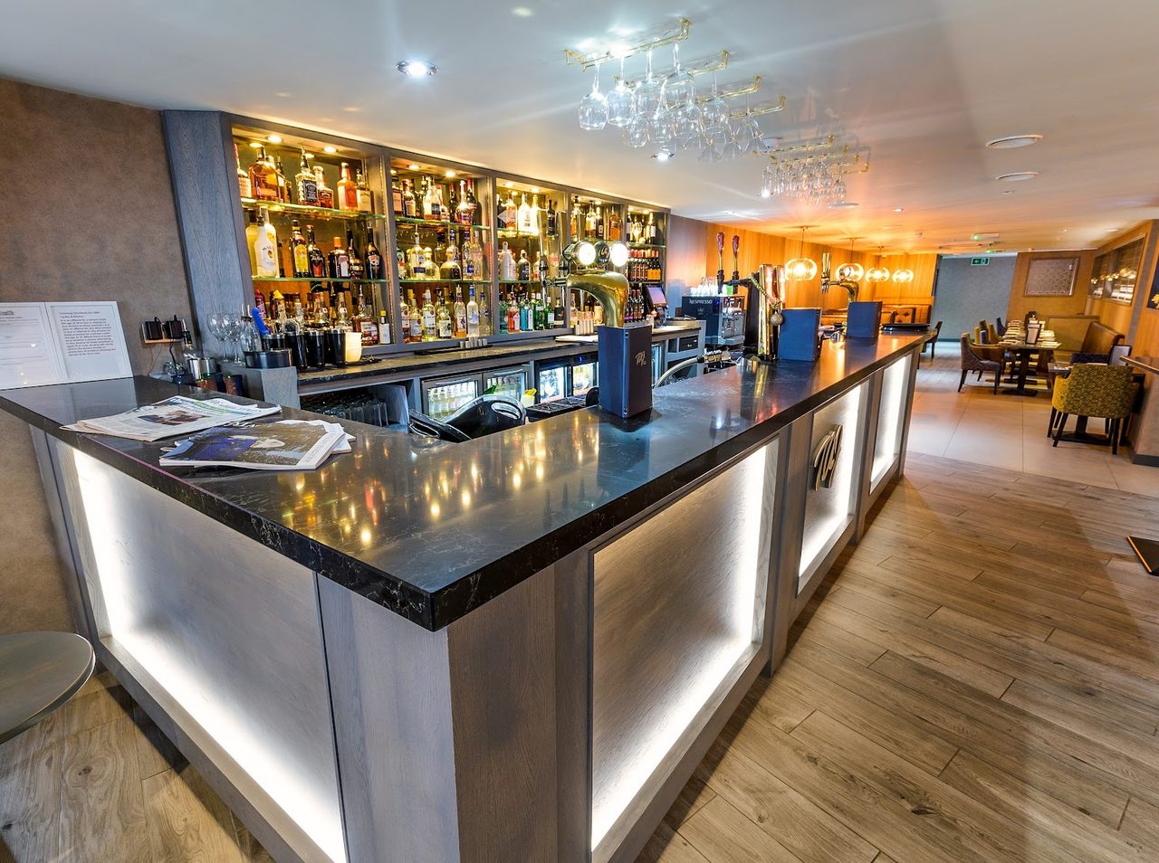 Taj Bar & Kitchen
