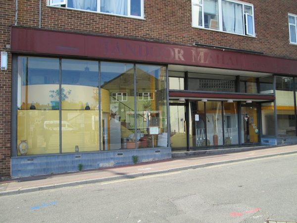 Tandoor Mahal Restaurant