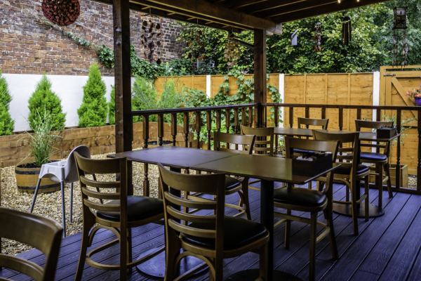 Tekosta Cafe & Pizza