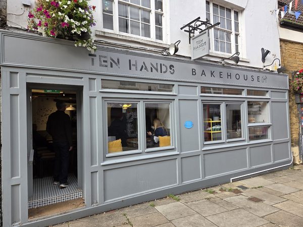 Ten Hands Bake House Cafe