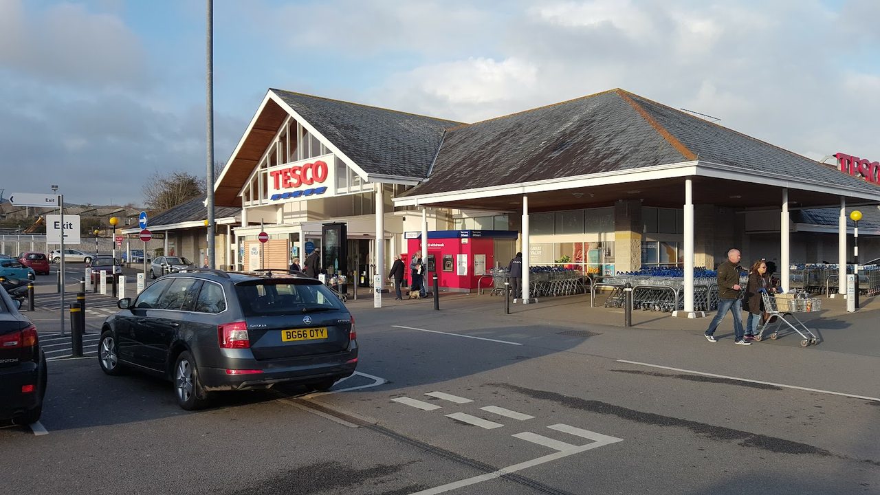 Tesco Family Dining Ltd