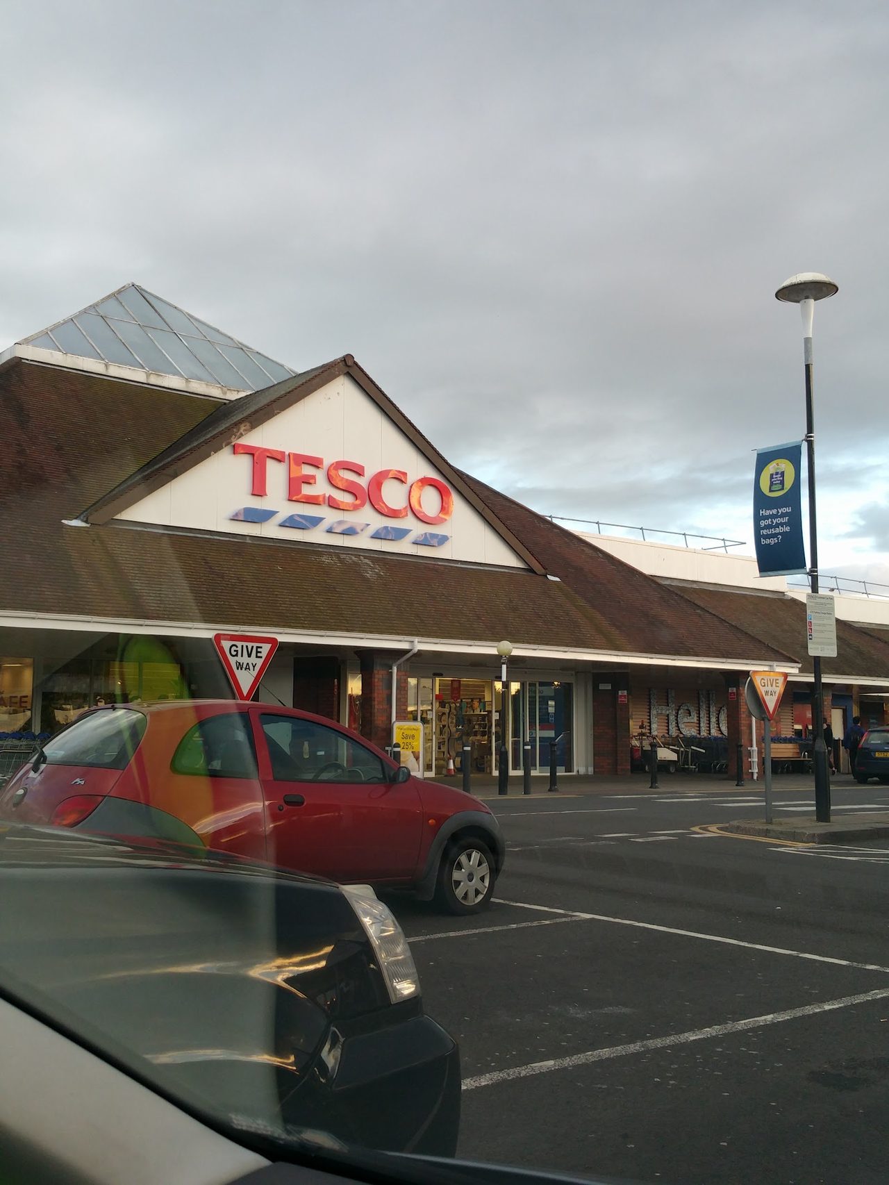 Tesco Family Dining Ltd - Cafe