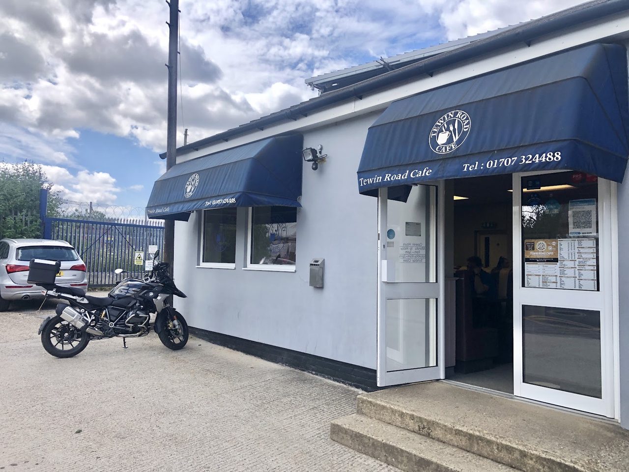 Tewin Road Cafe