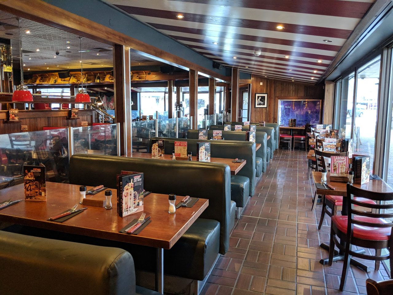 TGI Fridays (Byron Burger, Mother Clucker, Liberty Desserts)