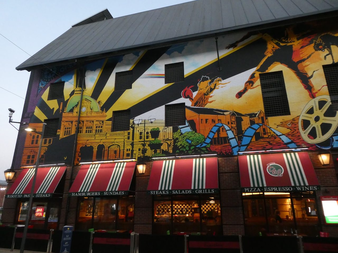 TGI Fridays - Conviction Chicken