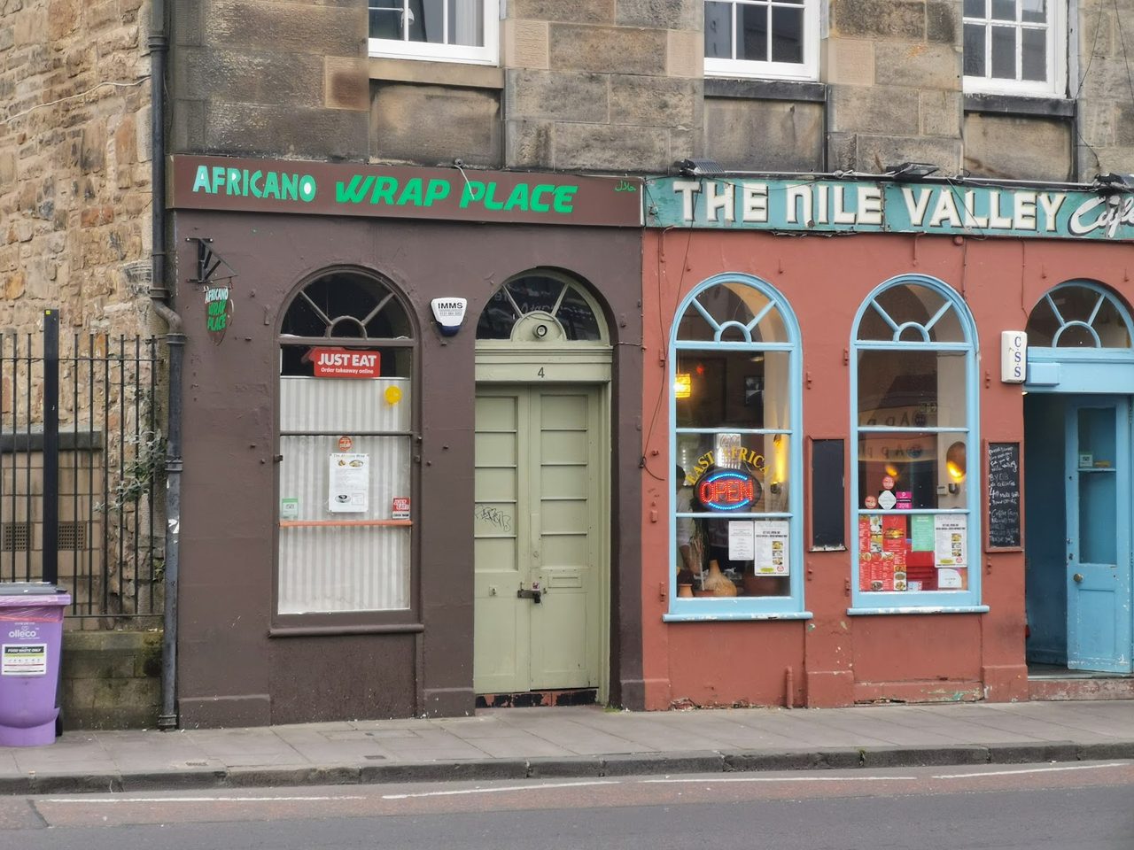 The Africo Wrap Place