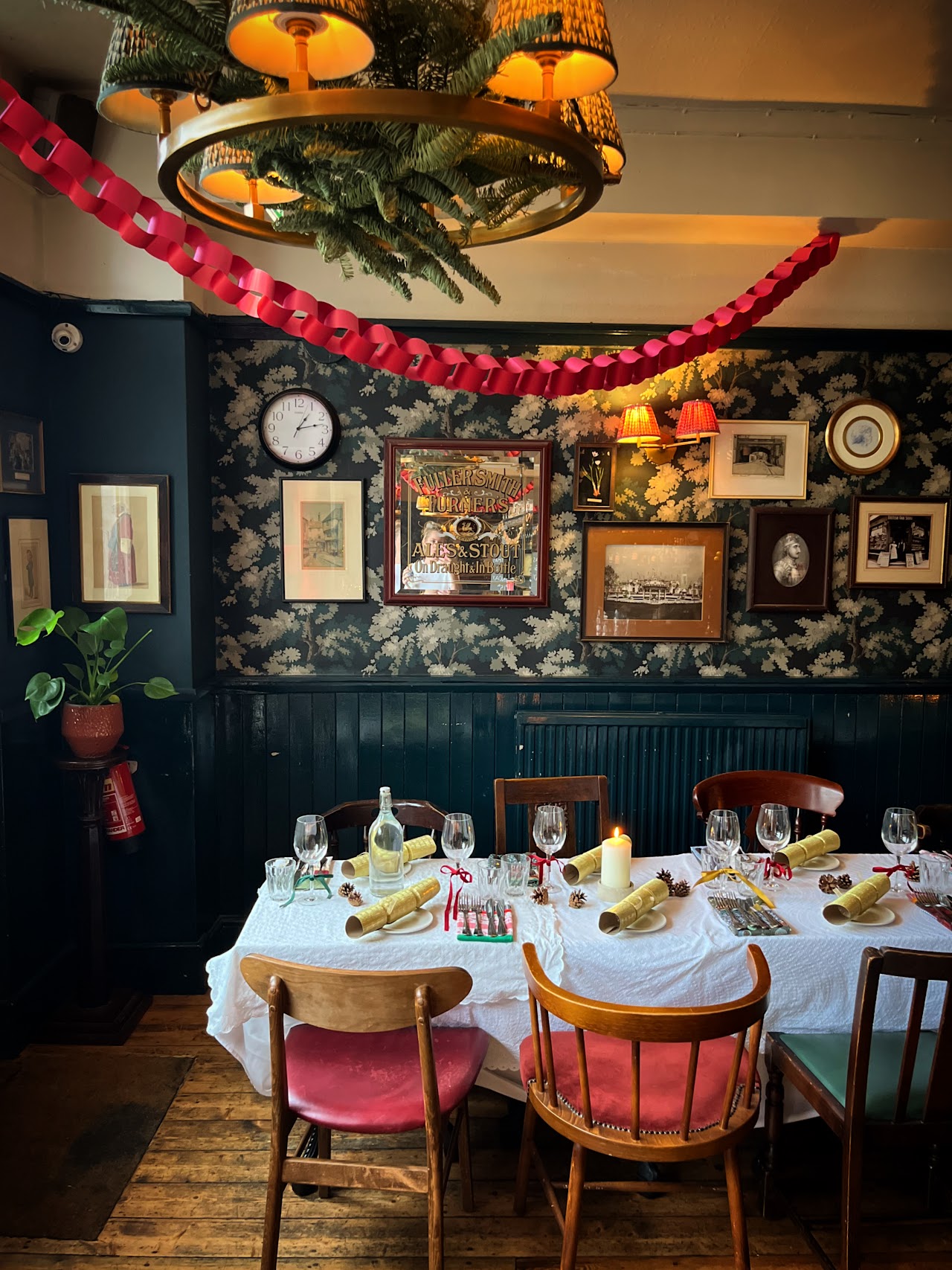 The Andover Arms