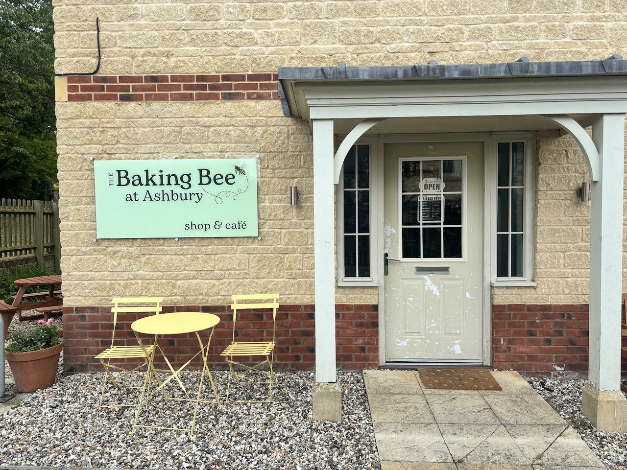 The Baking Bee at Ashbury