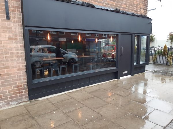 The Bar With No Name