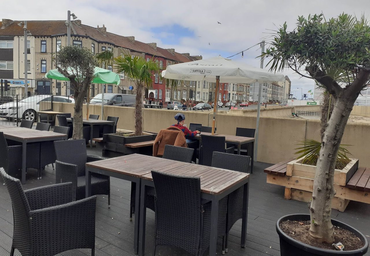 The Beacon Lounge