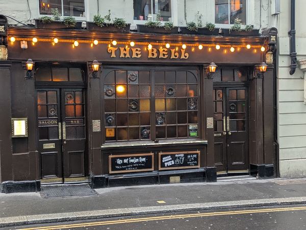 The Bell, Bush Lane