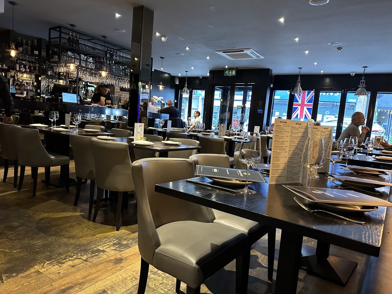 The Broadway Meze Grill & Bar