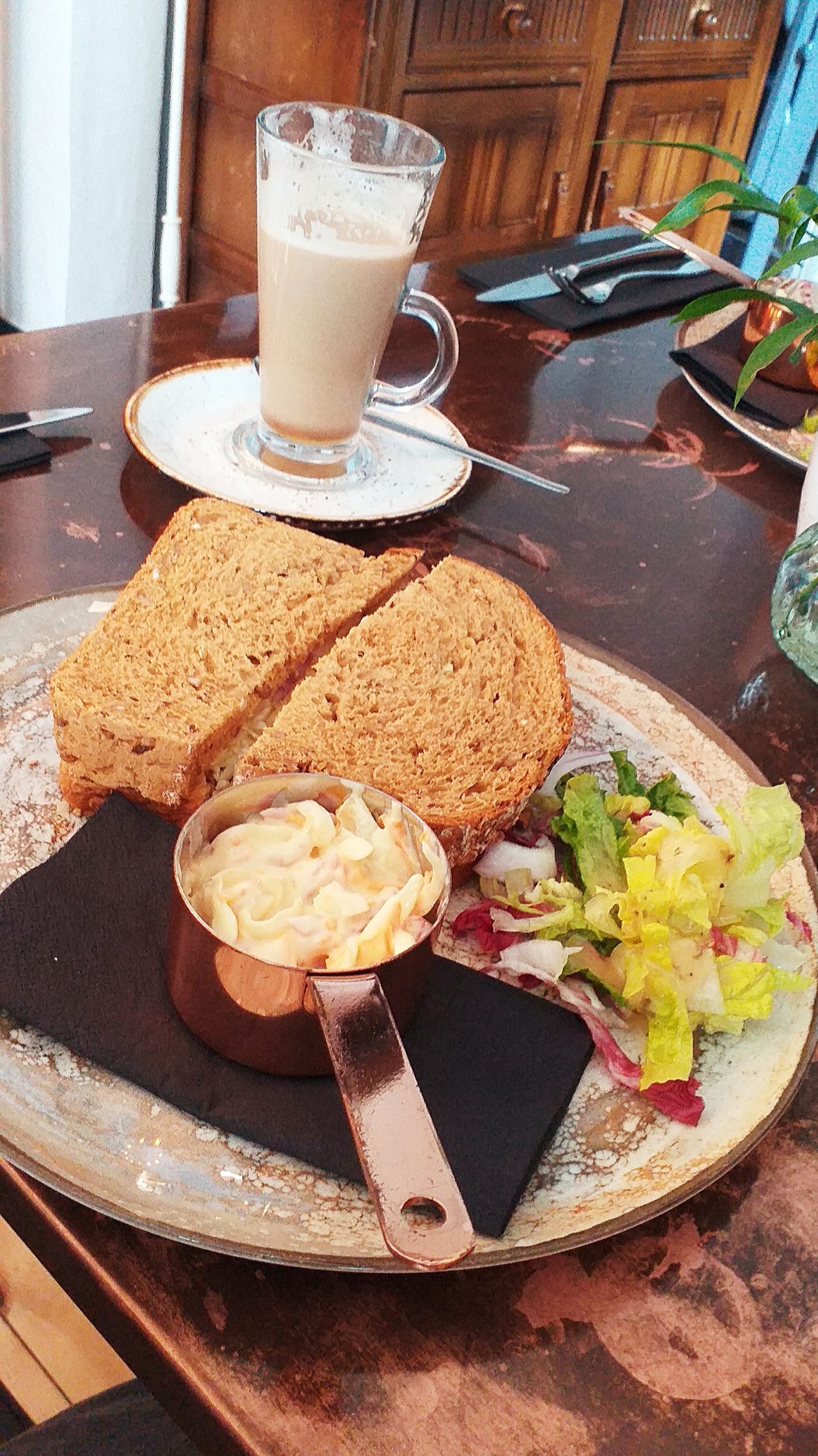 The Buttercross Tea Rooms