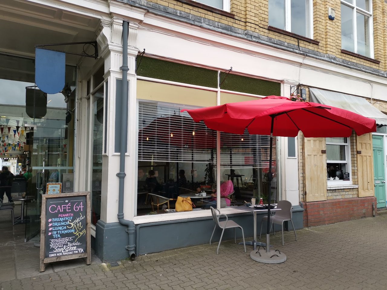 The Café