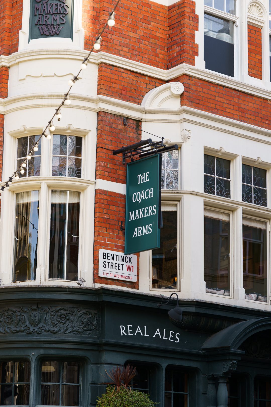 The Coach Makers Arms