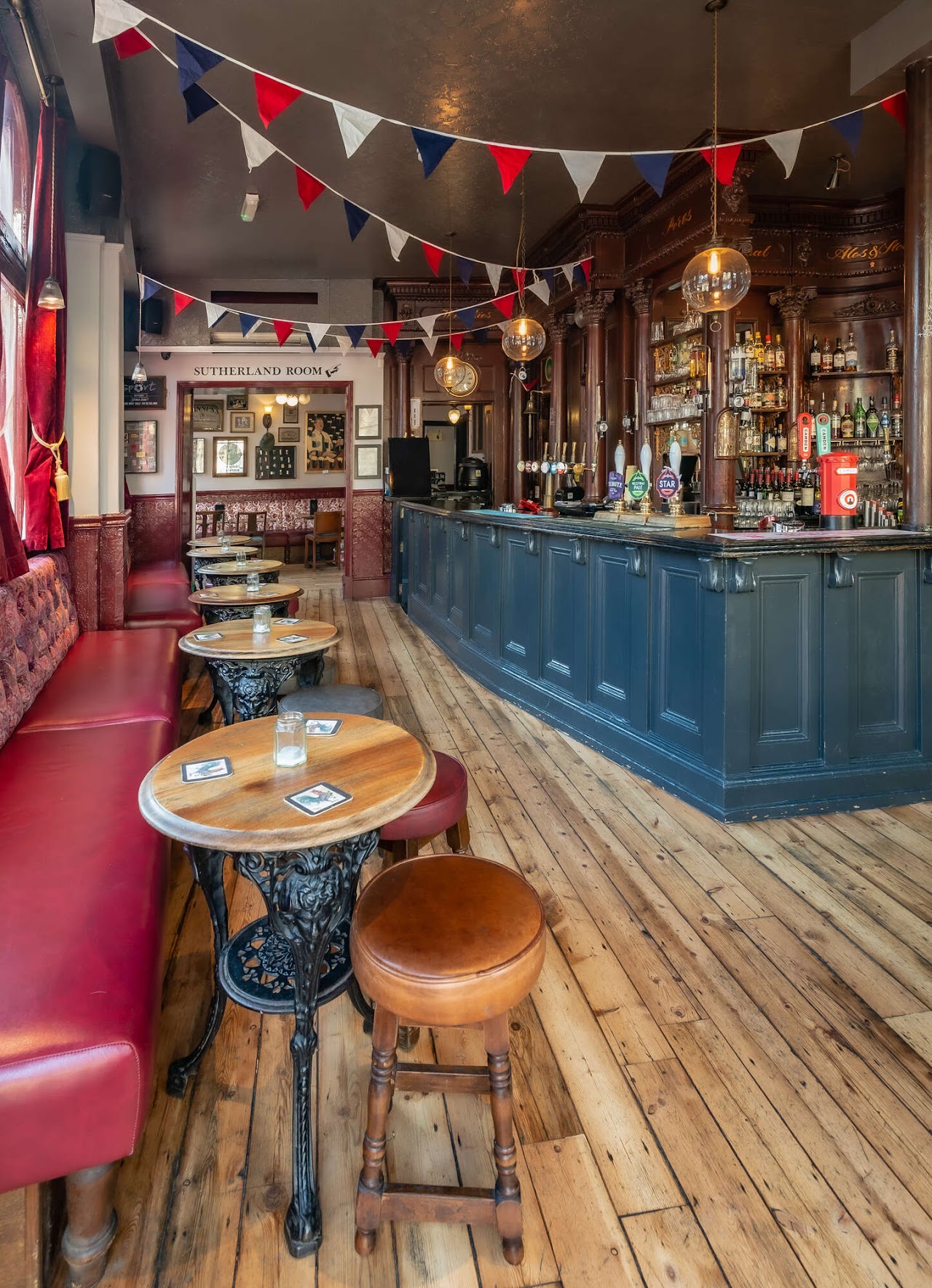 The Cock & Bottle Notting Hill