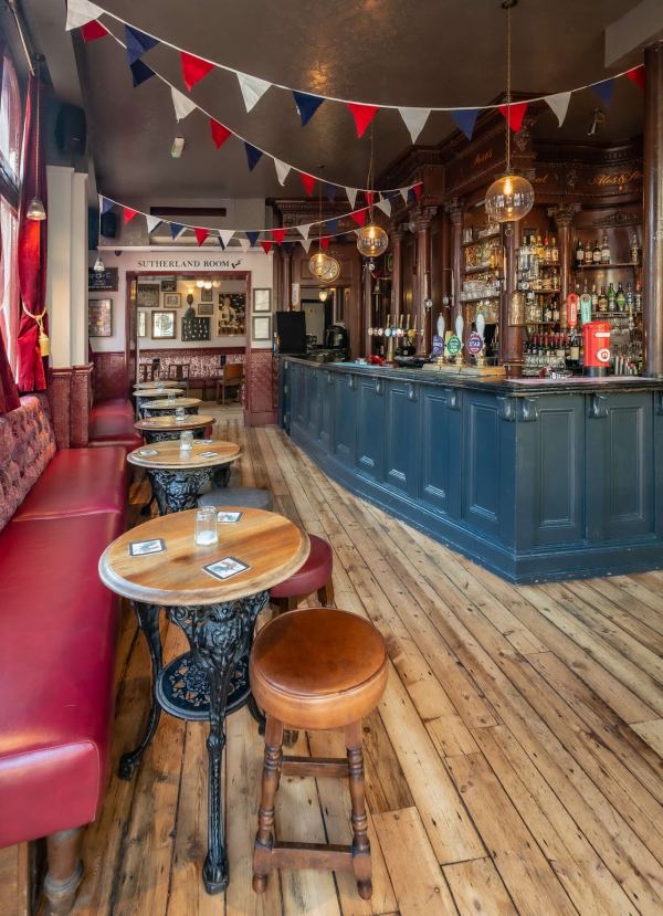 The Cock & Bottle Notting Hill