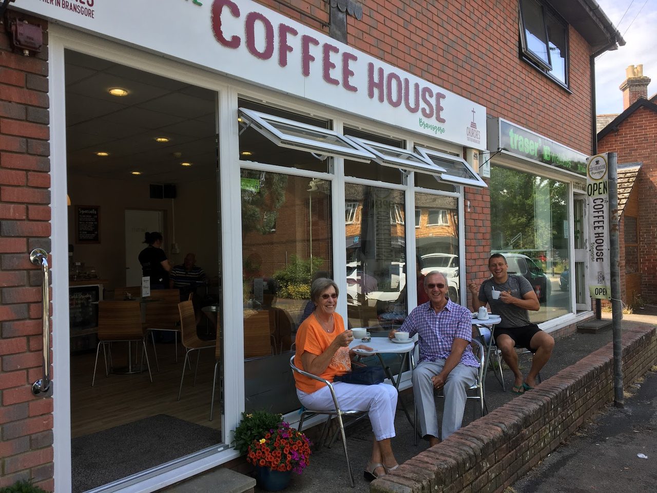 THE COFFEE HOUSE