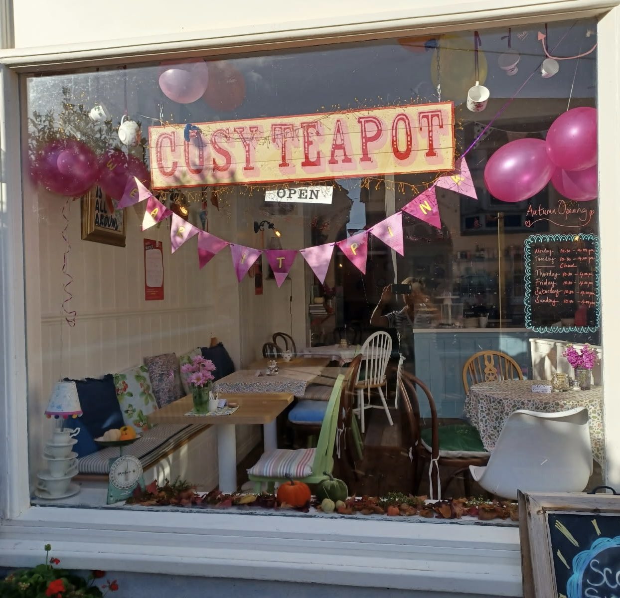 The Cosy Teapot