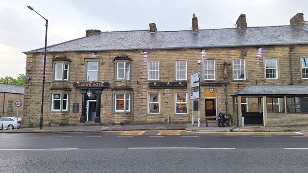 The Crown Hotel Pub And Restaurant