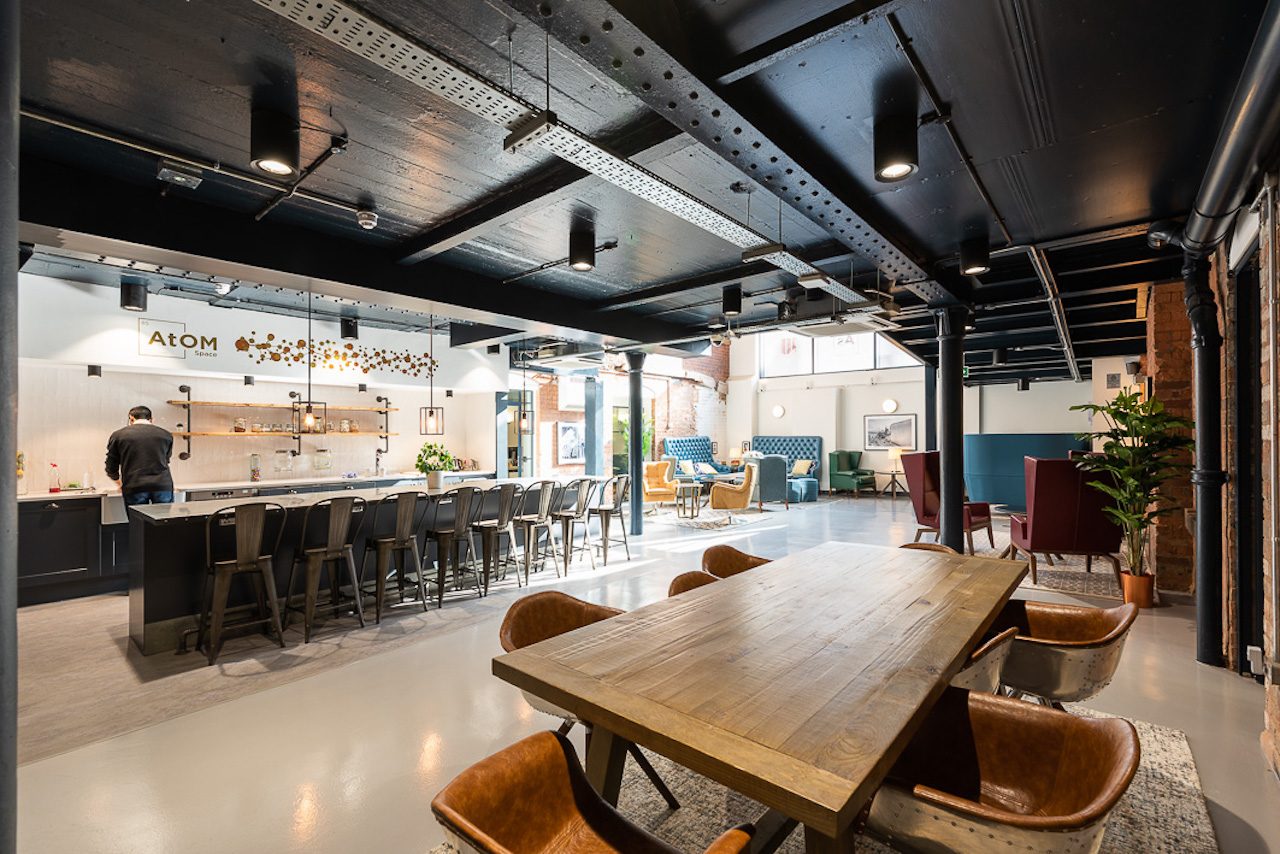 The Curious Lounge