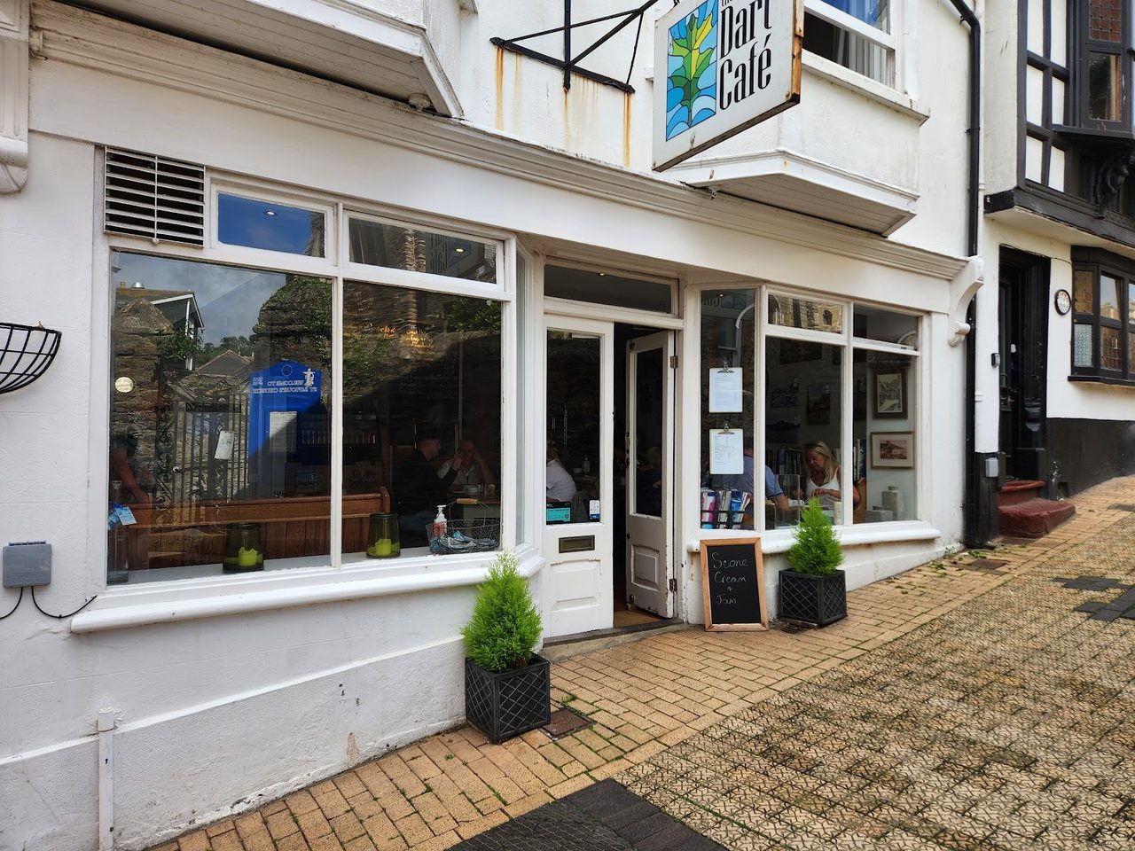 The Dart Cafe