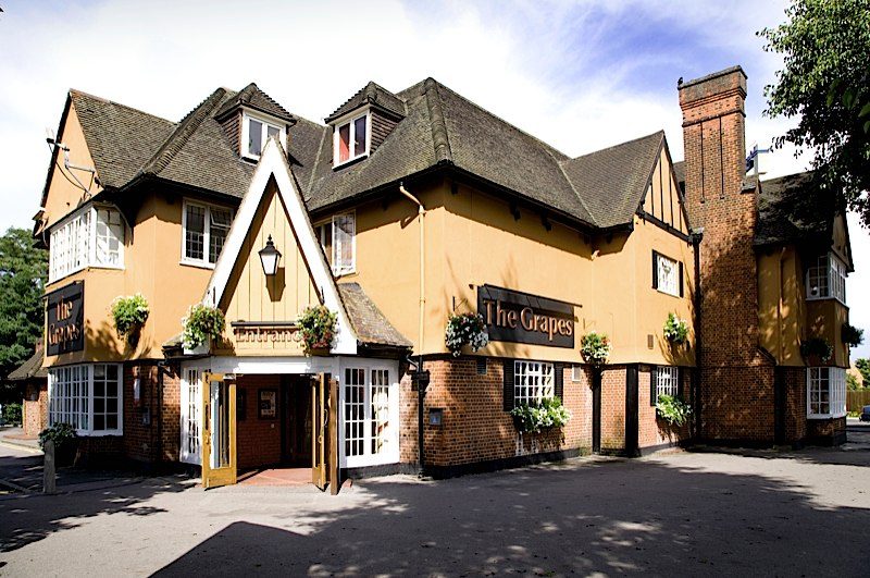 The Grapes Beefeater