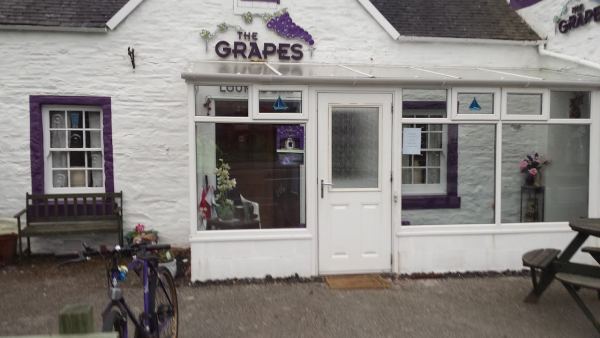 The Grapes Hotel