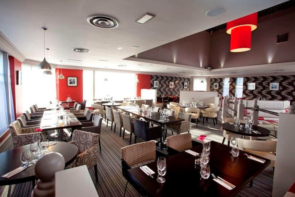 The Grill at Twenty Five