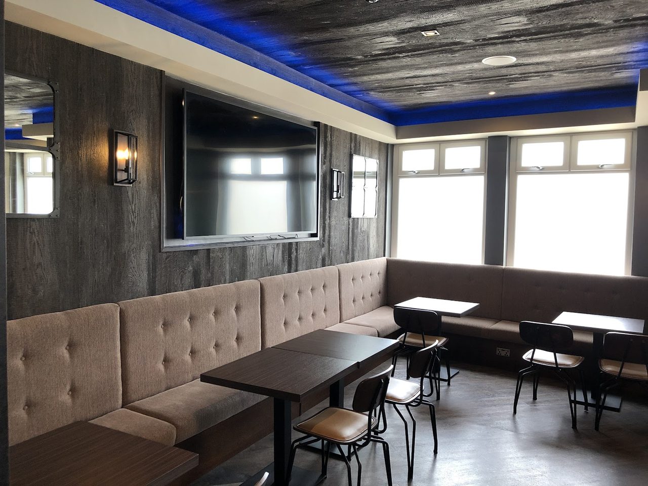 The Indian Smokehouse Bar and Grill