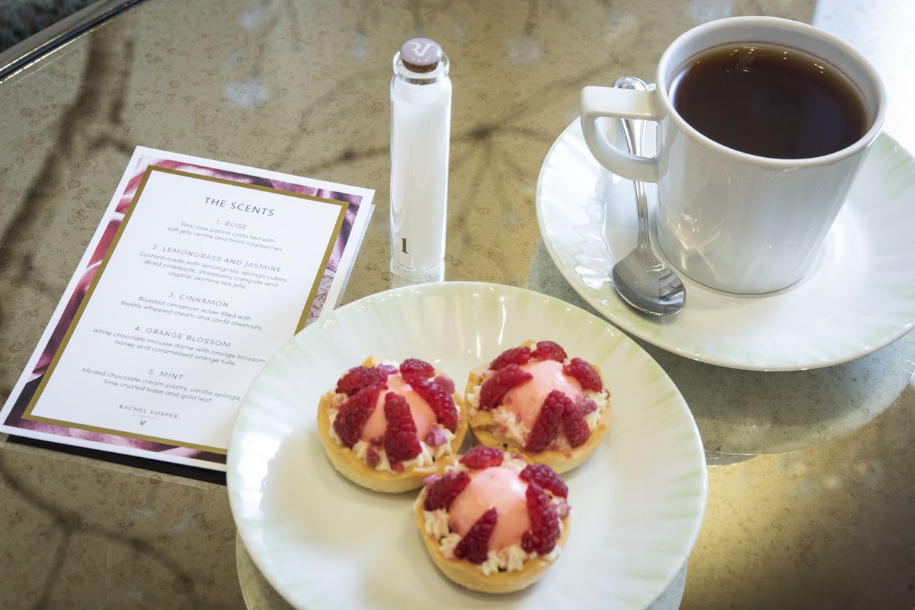 The Knightsbridge Lounge