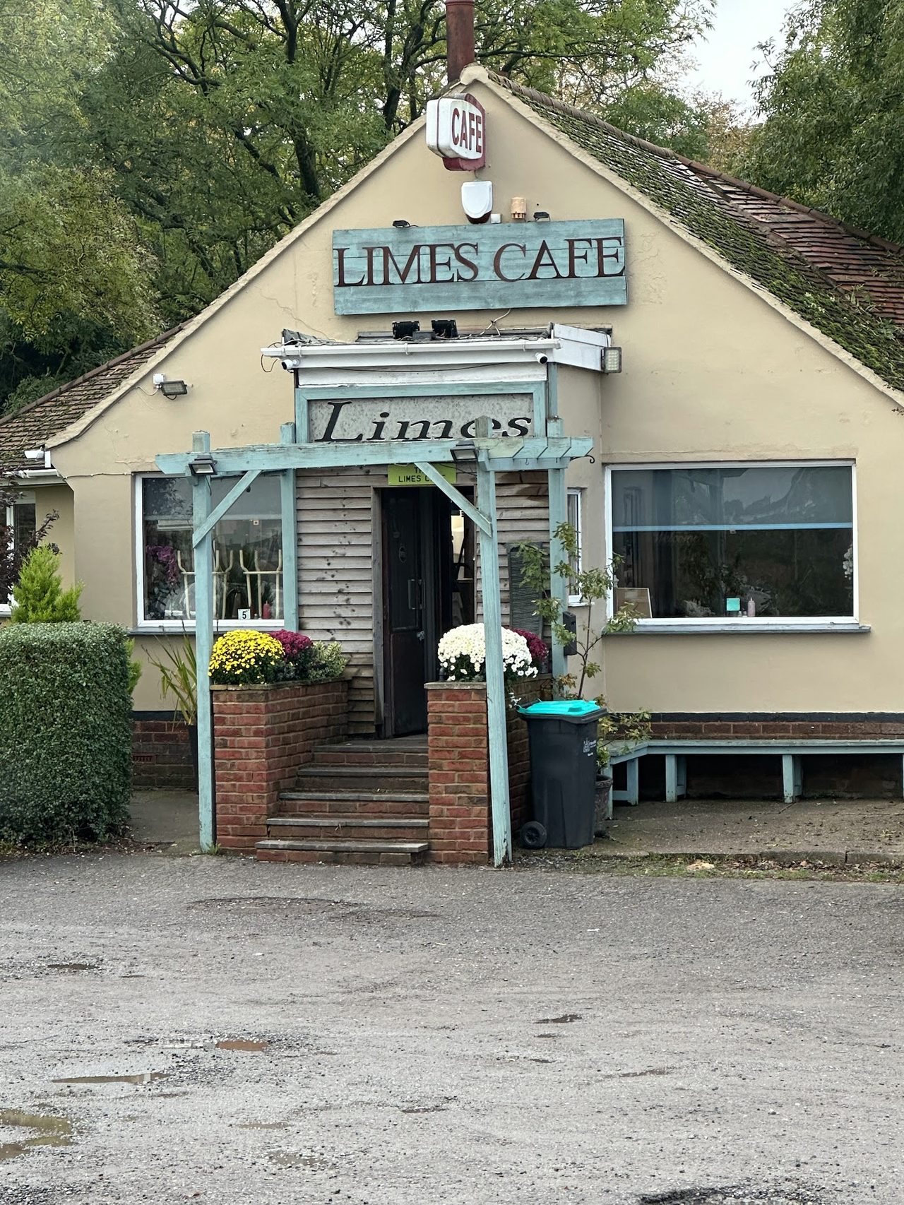 The Limes Cafe