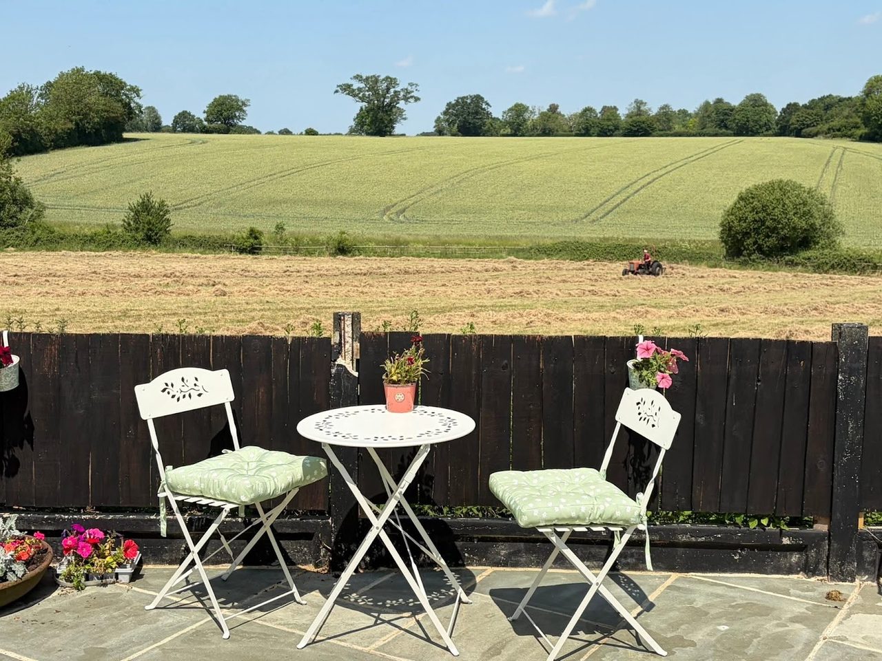 The Little Farm Kitchen