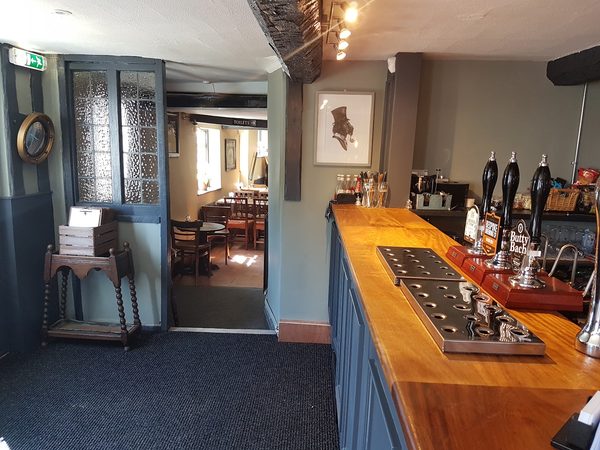 The Lyon Inn