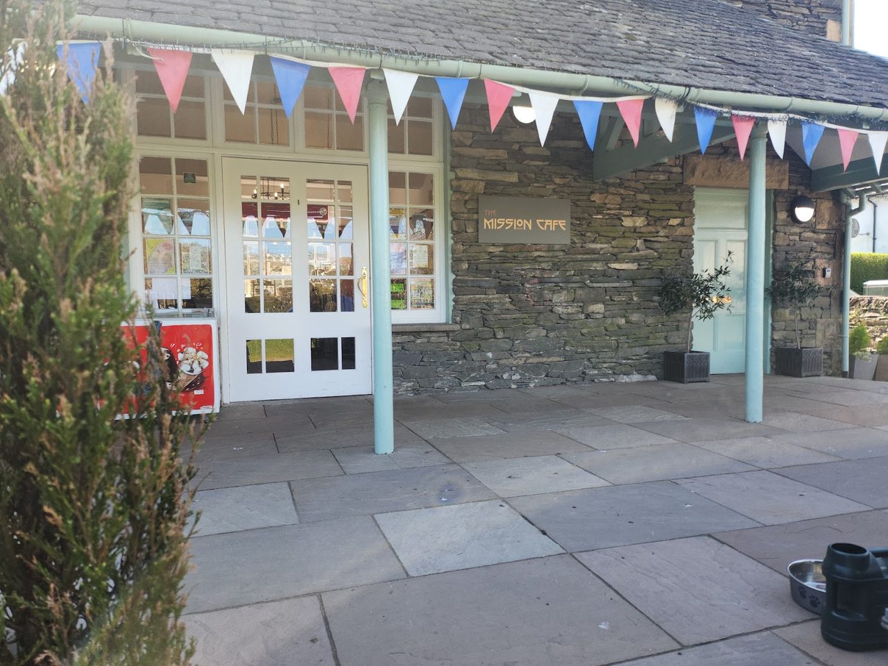 The Mission Cafe
