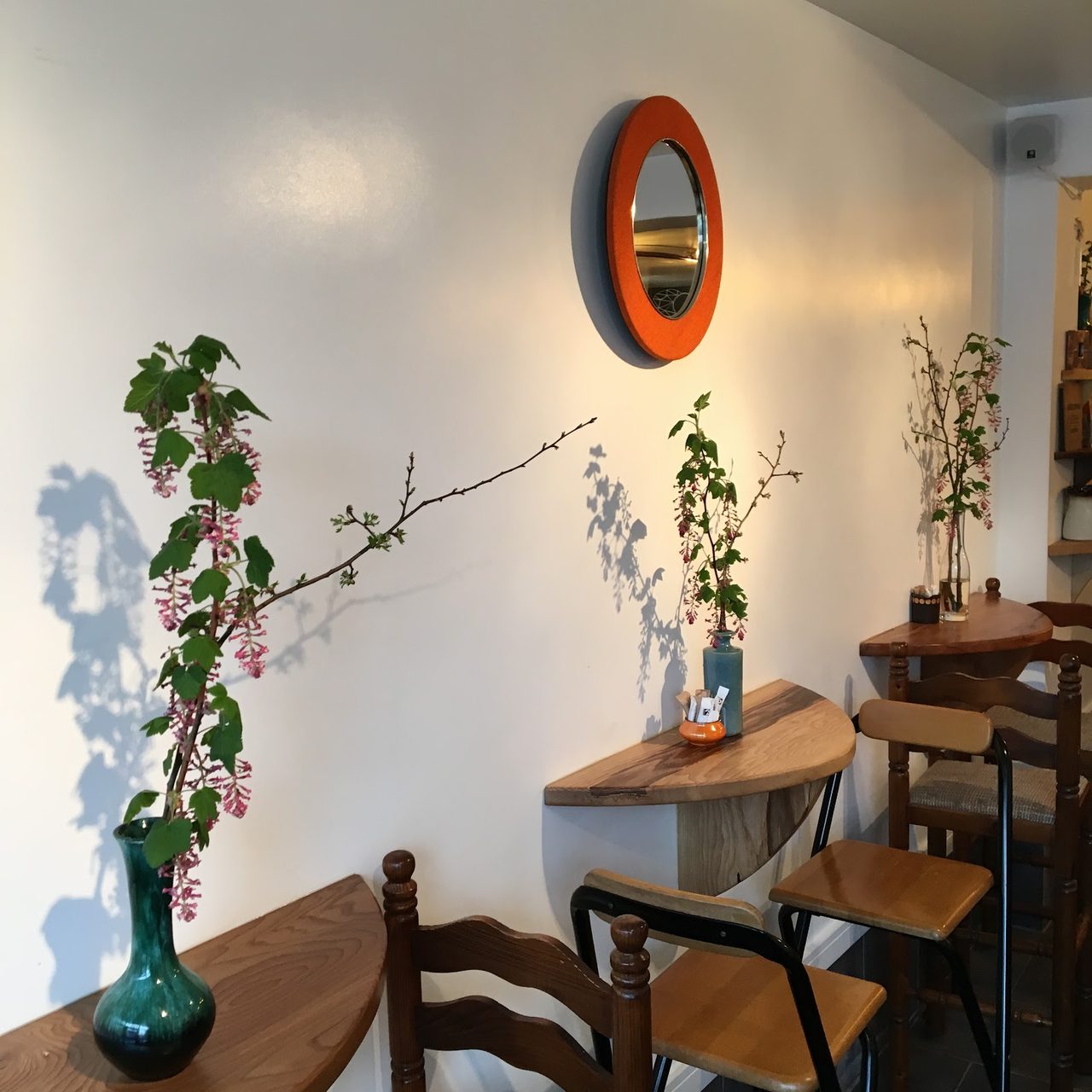 The Moon & Sixpence Coffeehouse