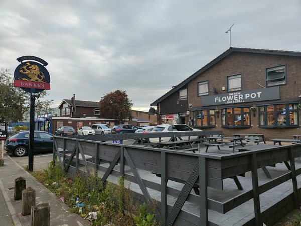 The New Flower Pot Grill & Restaurant