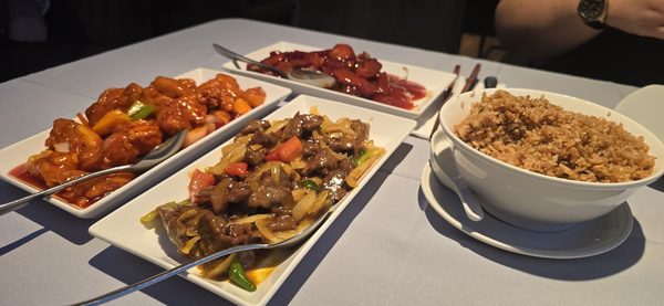 The New Inn Cantonese Restaurant