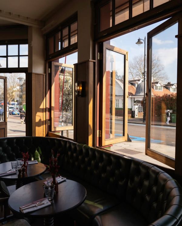 The Ox Clapham
