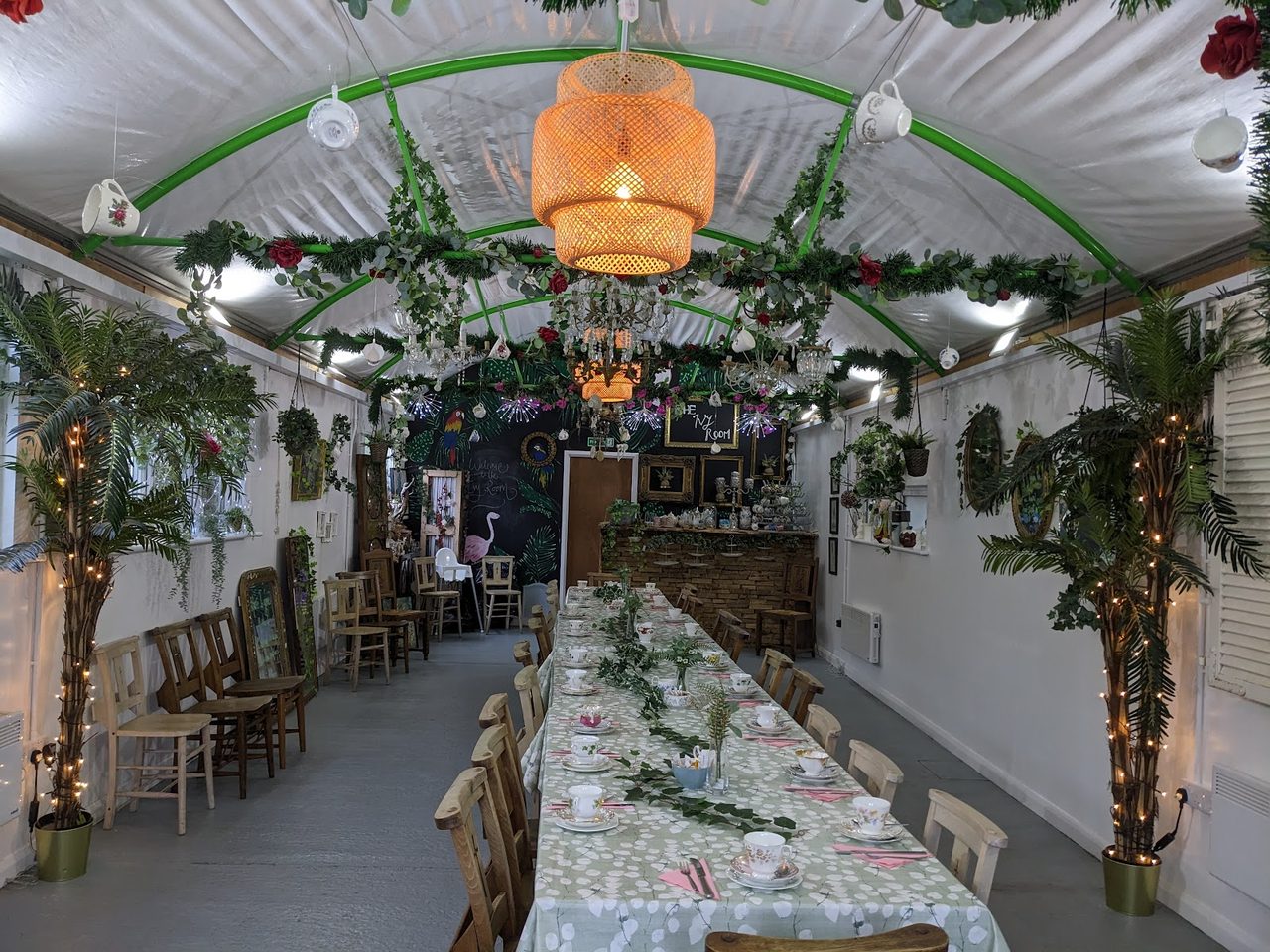 THE POTTING SHED TEAROOMS