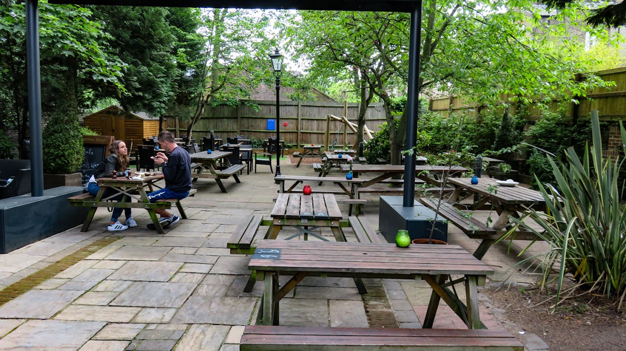The Queen's Head - Brook Green