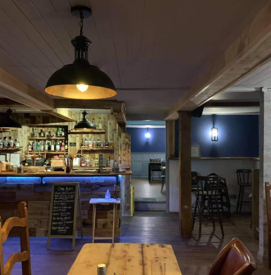 The Queens Arms Hotel