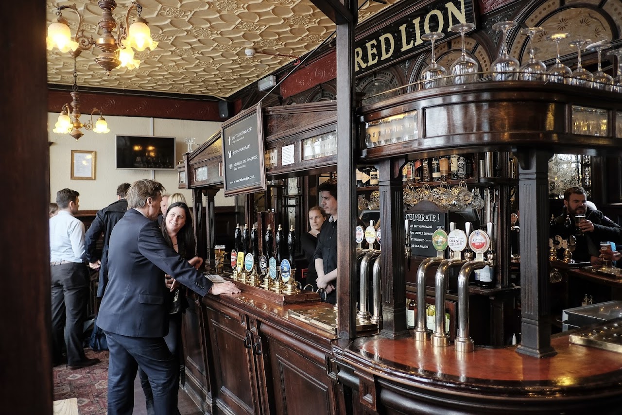 The Red Lion Duke of York Street