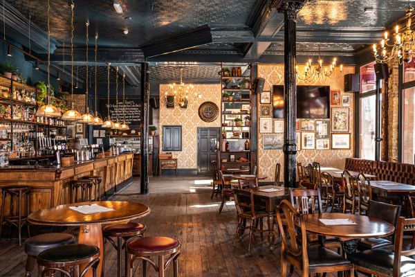 The Red Lion Leytonstone