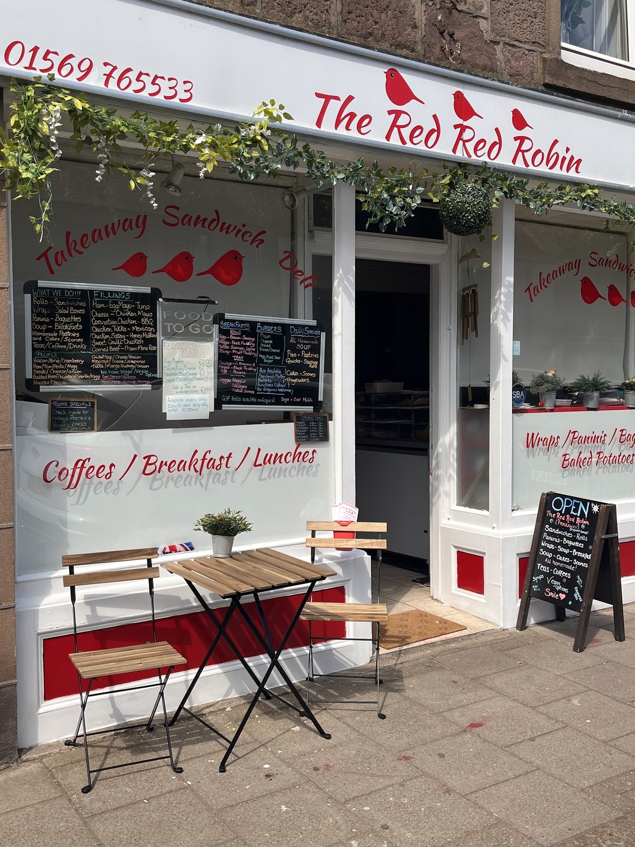 The Red Red Robin