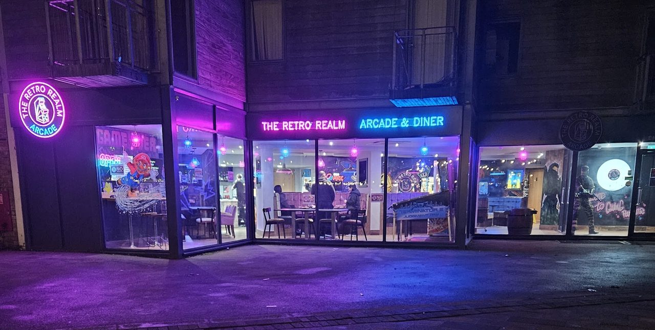 The Retro Realm Diner