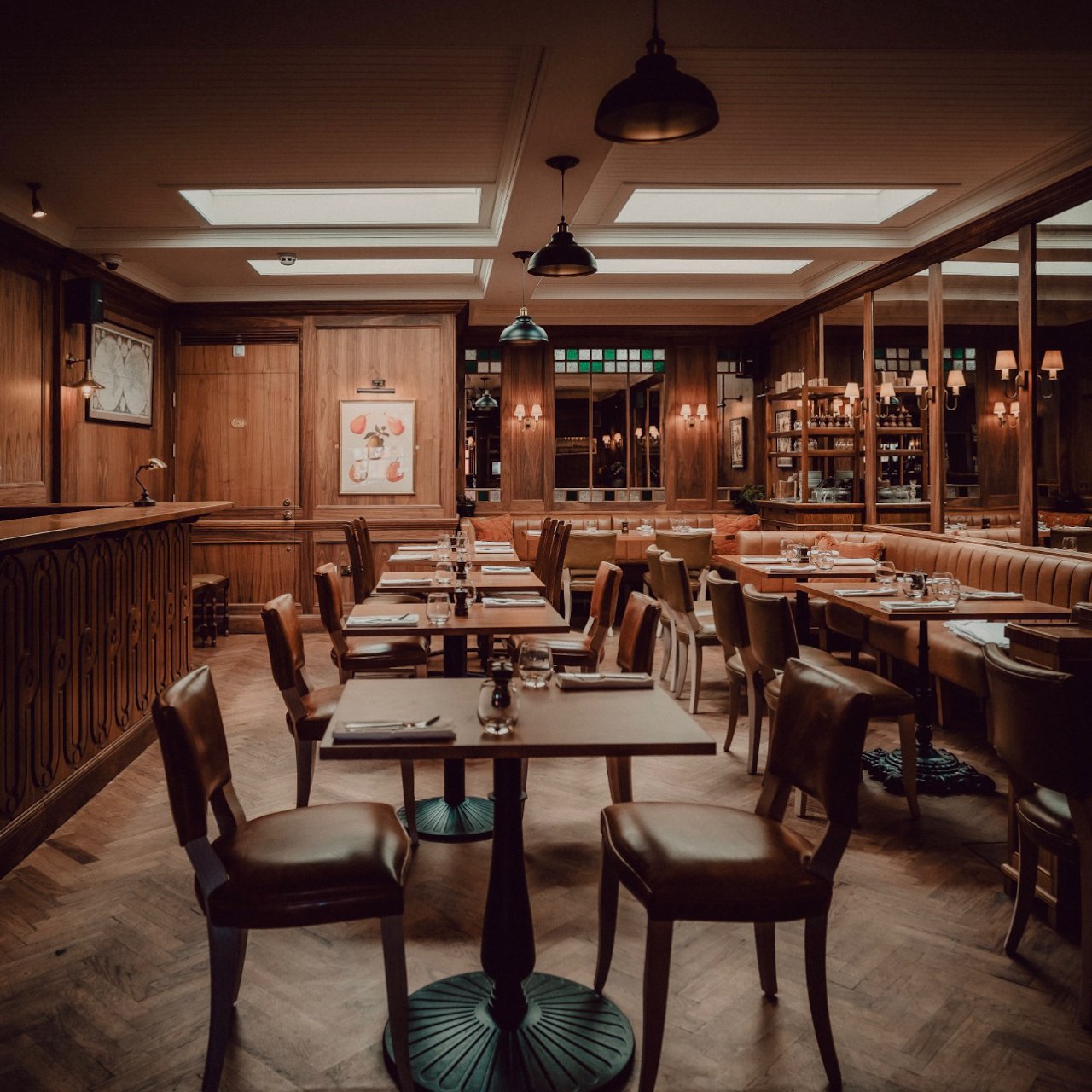 The Rose & Crown Clapham Old Town